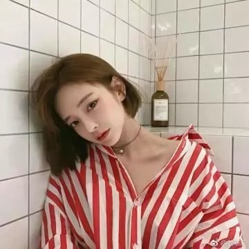 舞社里的酷女孩
